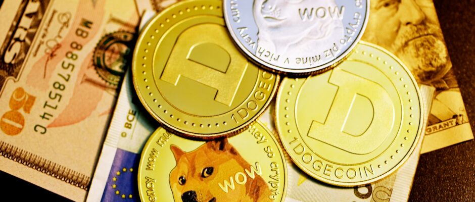 Which currency is best to invest now