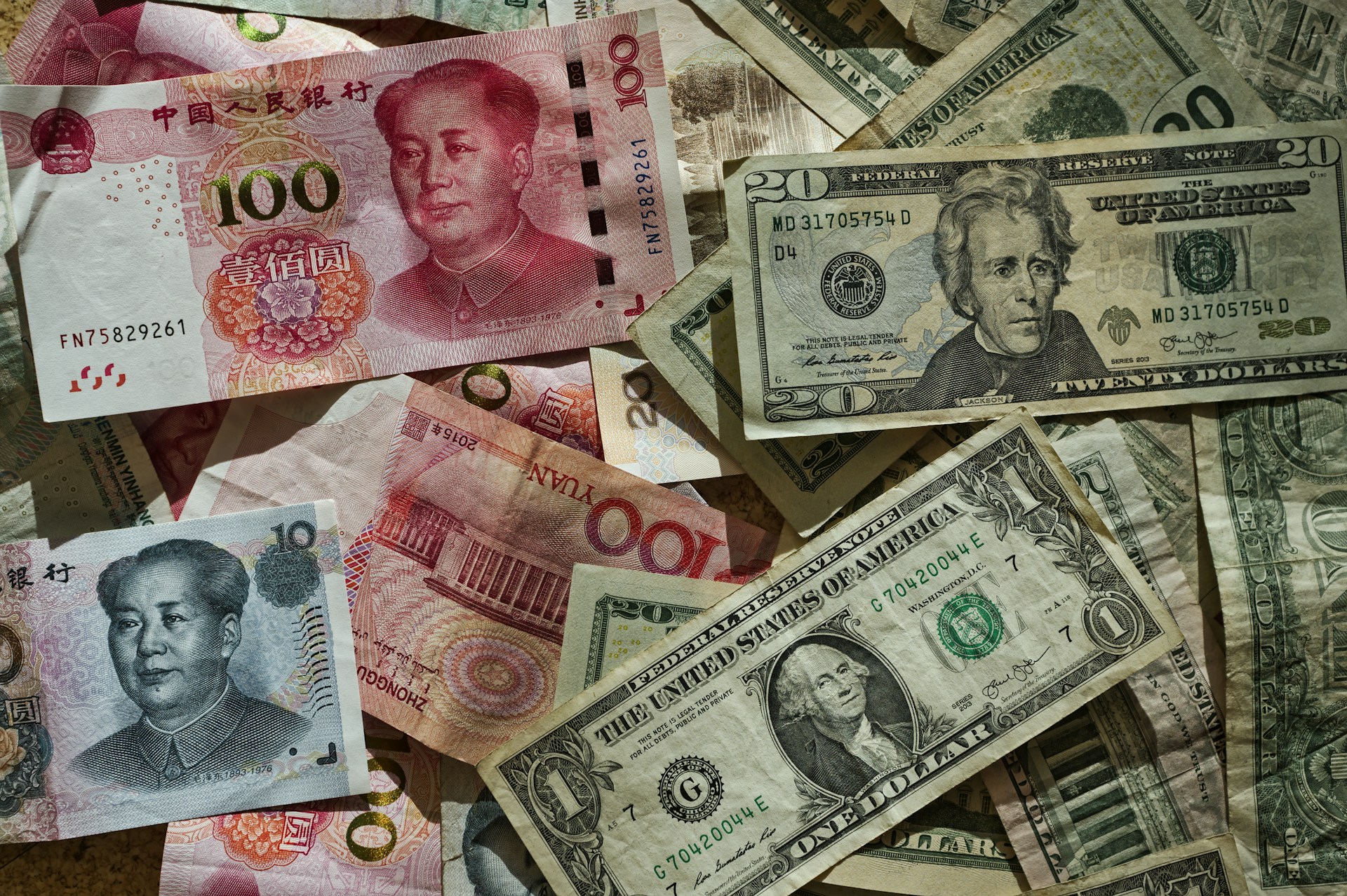 What is the top 50 currency in the world?