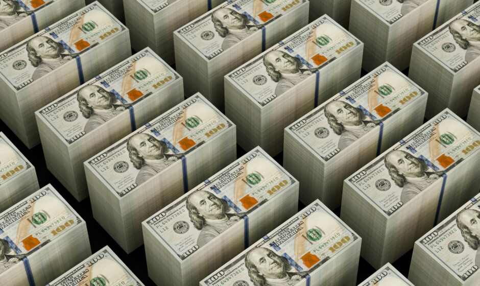 How to detect a money mule