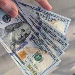 How does Bitcoin technology work?