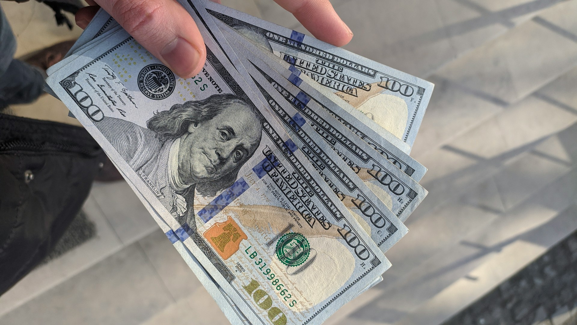 How to turn $100 into $1000 in forex?