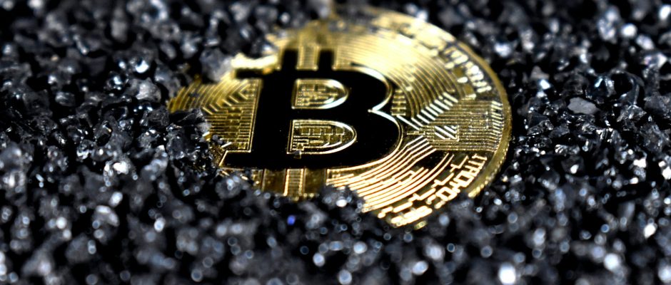 How do I report a Bitcoin scammer UK