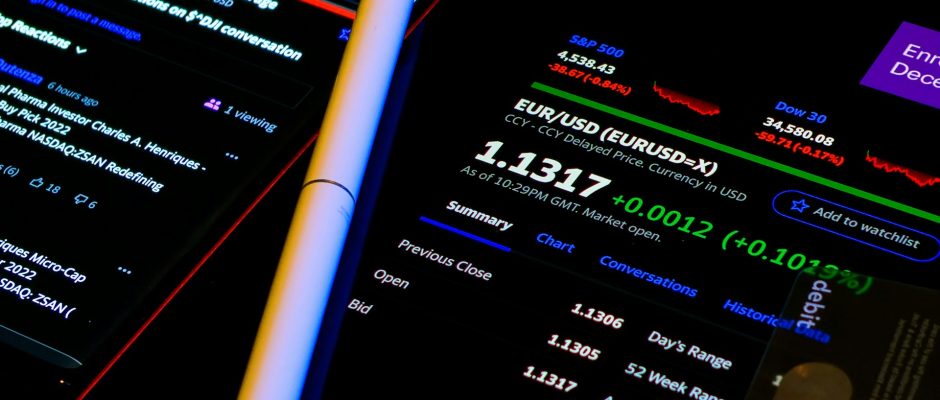 What is funds trading