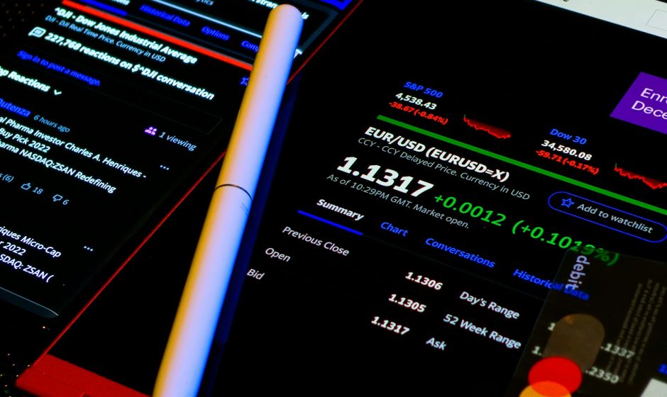 What is funds trading