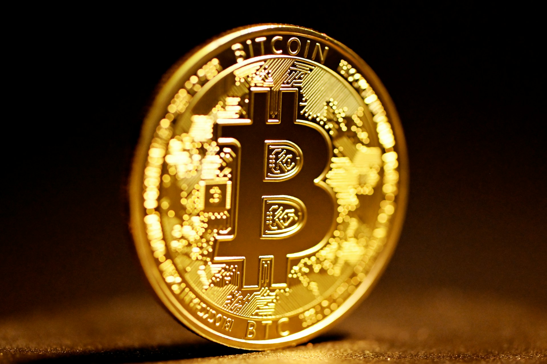 Do you have to declare Bitcoin to HMRC?